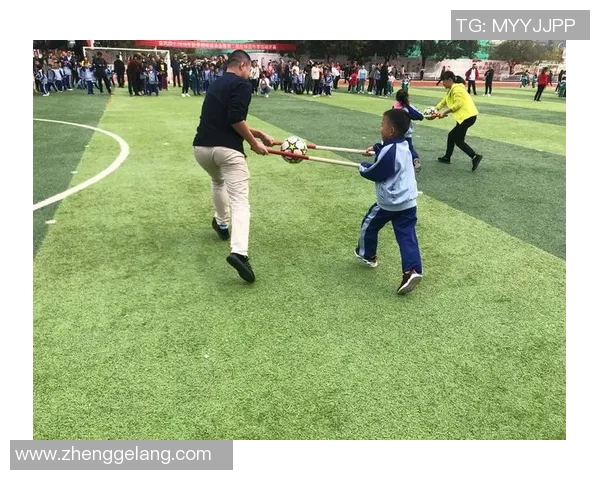 宝宝篮球架助力小小运动员快乐成长，开启亲子互动新方式